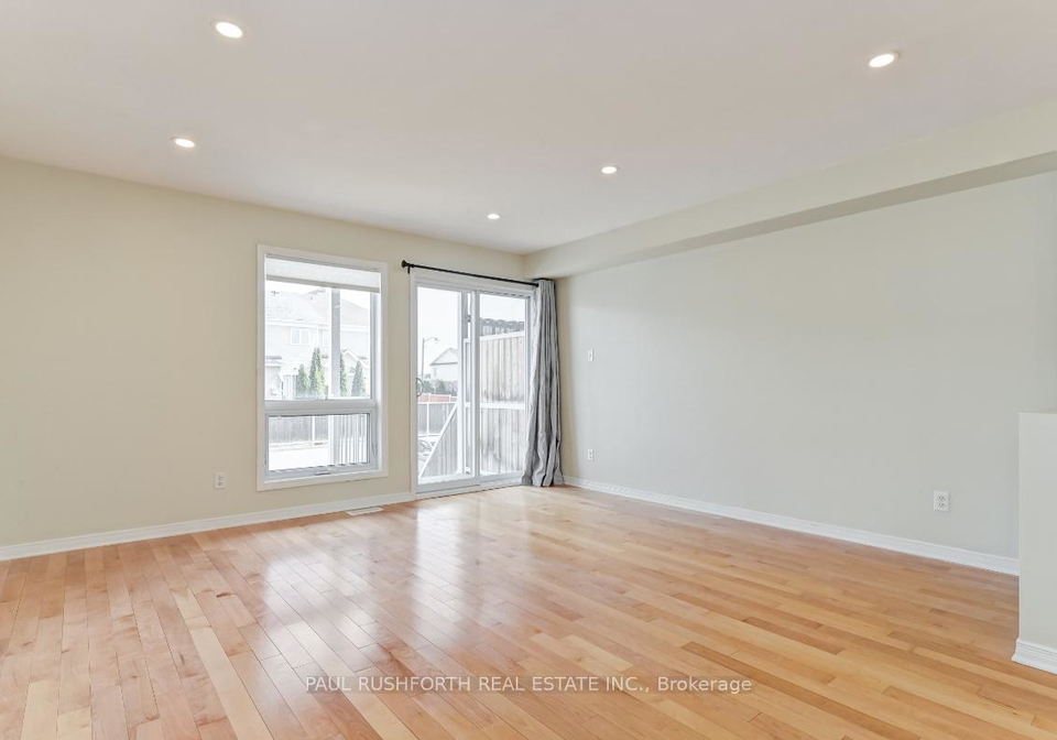 572-lakeridge-drive-ottawa-ontario-x12536396