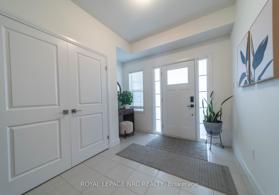 62-beachwalk-crescent-fort-erie-ontario-x12536488