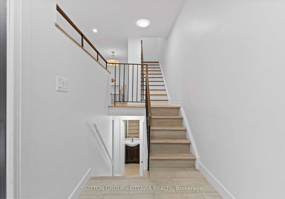 131-renova-avenue-ottawa-ontario-x12536568