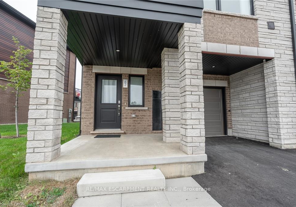 590-north-service-road-hamilton-ontario-x12536714