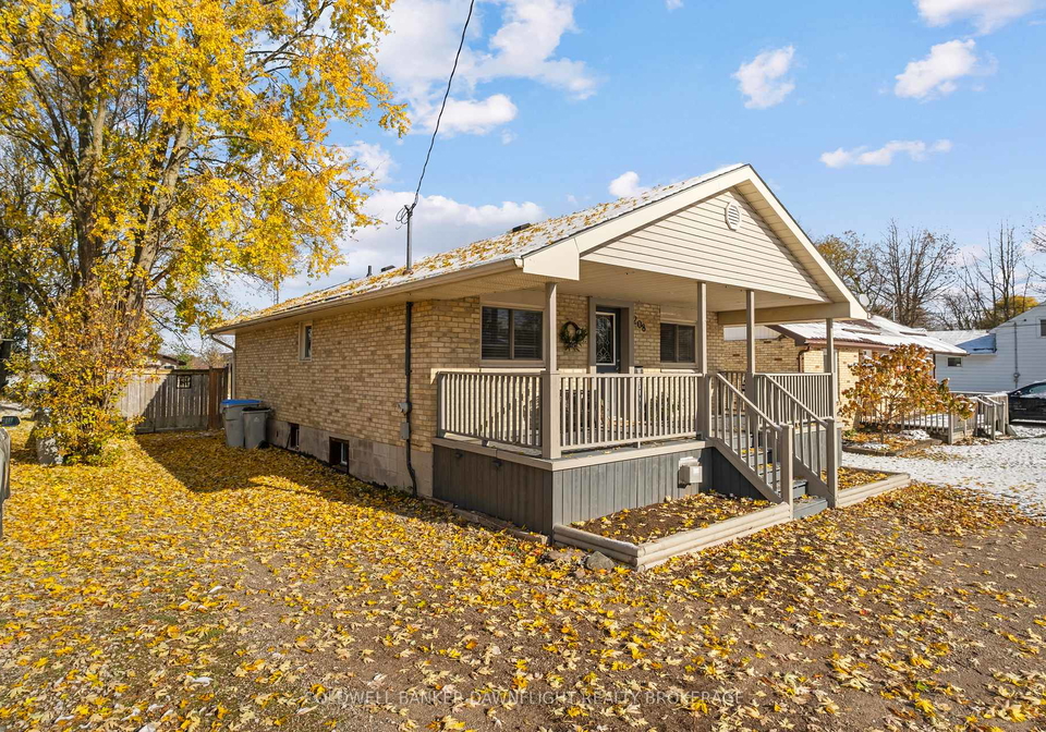 208-victoria-avenue-e-south-huron-ontario-x12536996