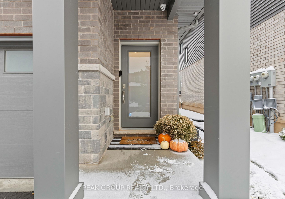 4552-portage-road-niagara-falls-ontario-x12537168