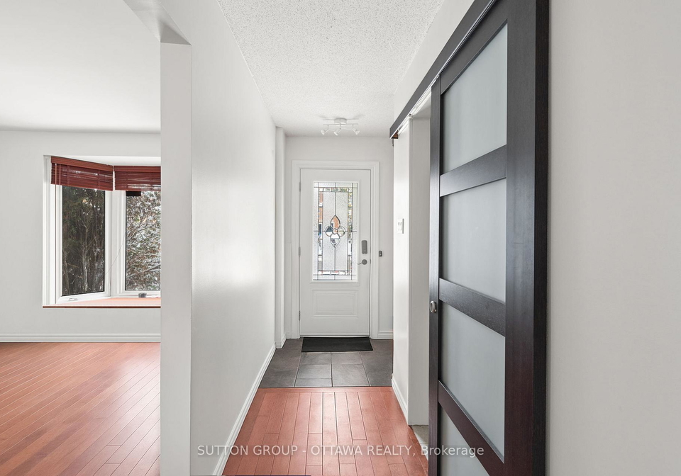 10-foxleigh-crescent-kanata-ontario-x12538334