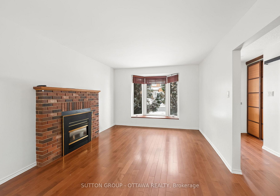 10-foxleigh-crescent-kanata-ontario-x12538334