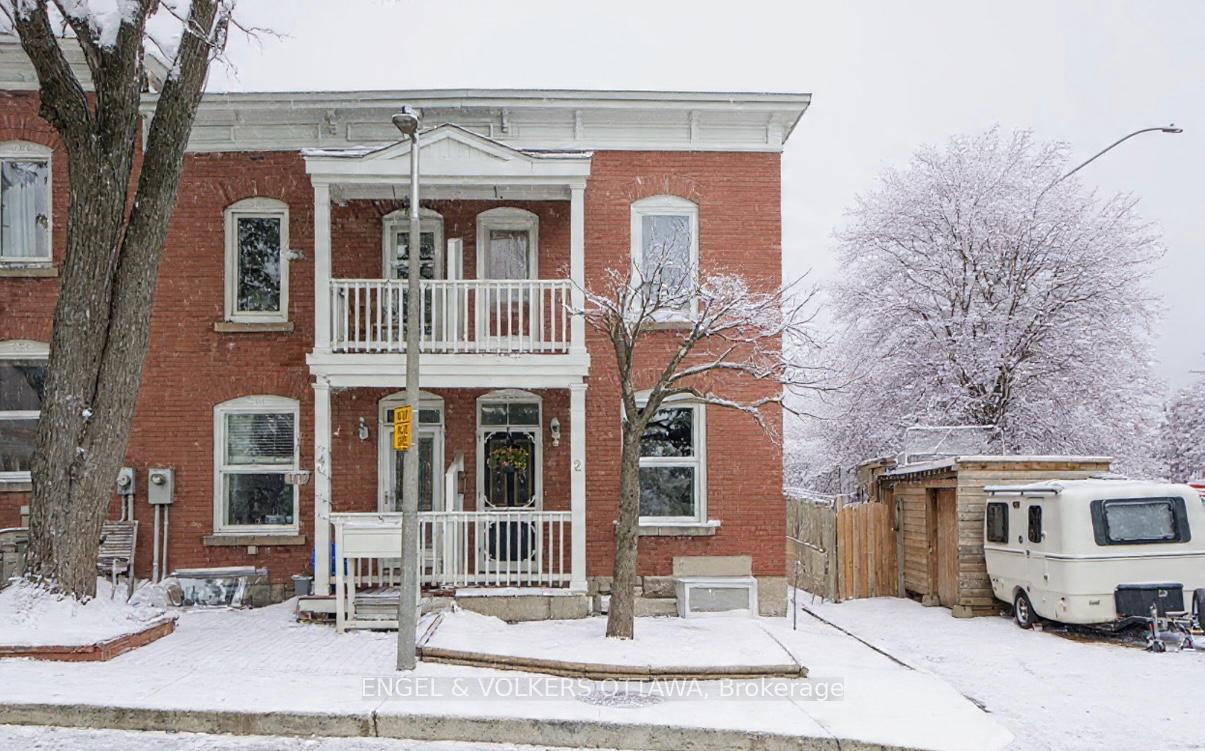 2-lower-charlotte-street-ottawa-ontario-x12538526