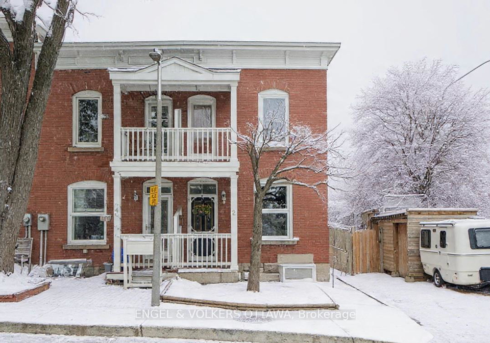 2-lower-charlotte-street-ottawa-ontario-x12538526
