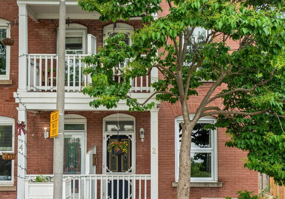 2-lower-charlotte-street-ottawa-ontario-x12538526