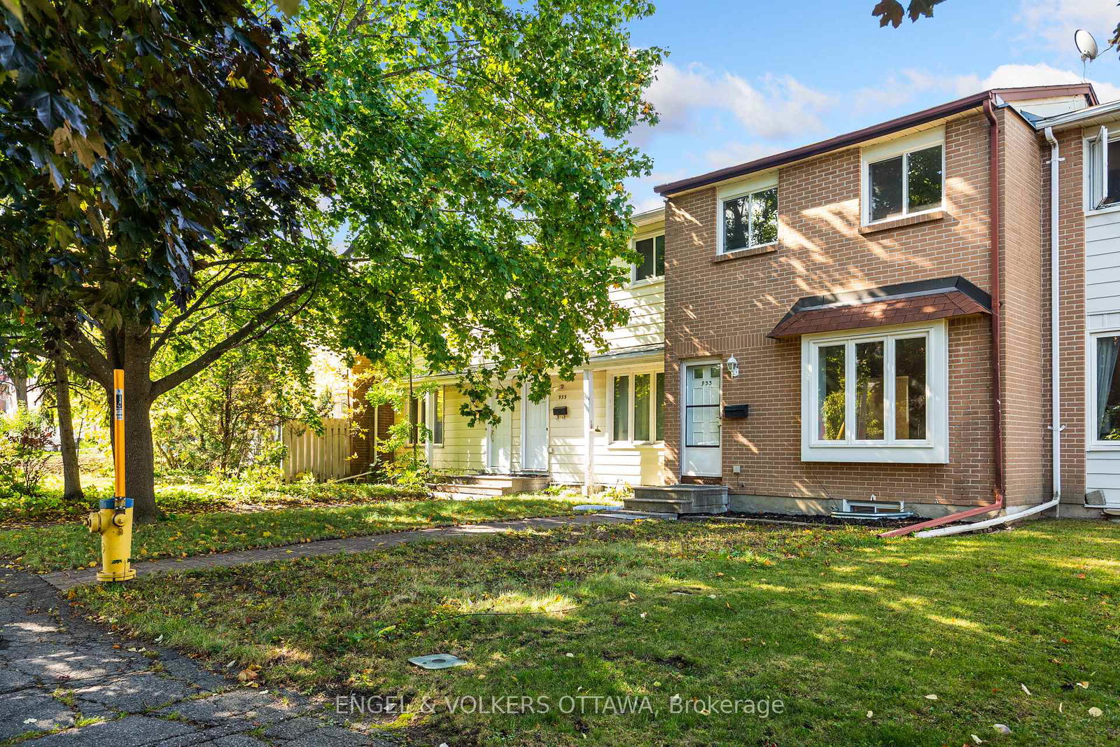 933-greenbriar-avenue-ottawa-ontario-x12538584