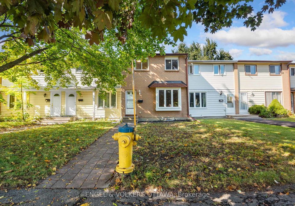 933-greenbriar-avenue-ottawa-ontario-x12538584