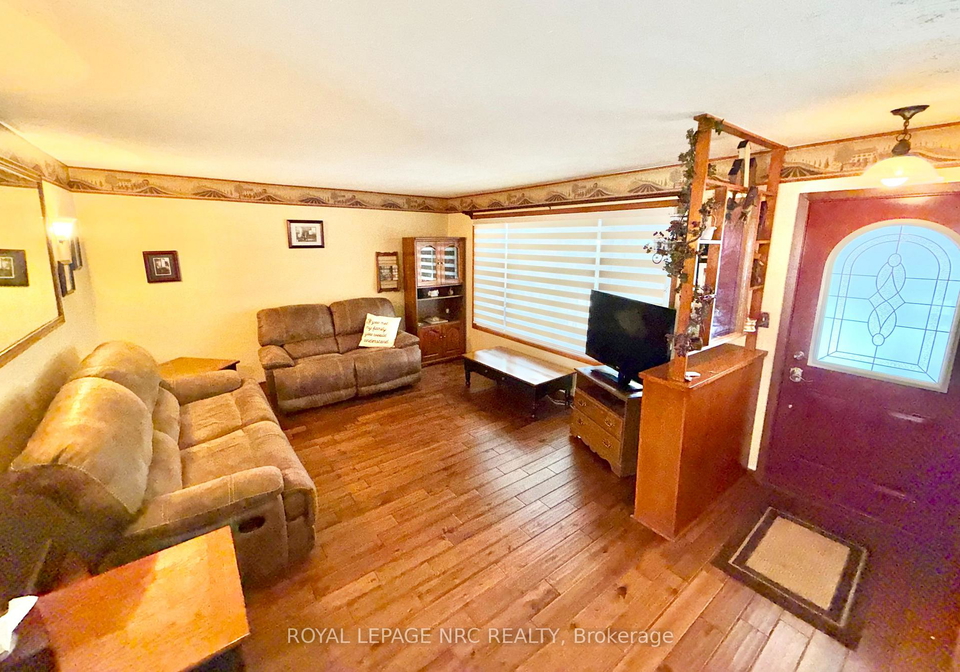 2-pioneer-village-crescent-thorold-ontario-x12538736