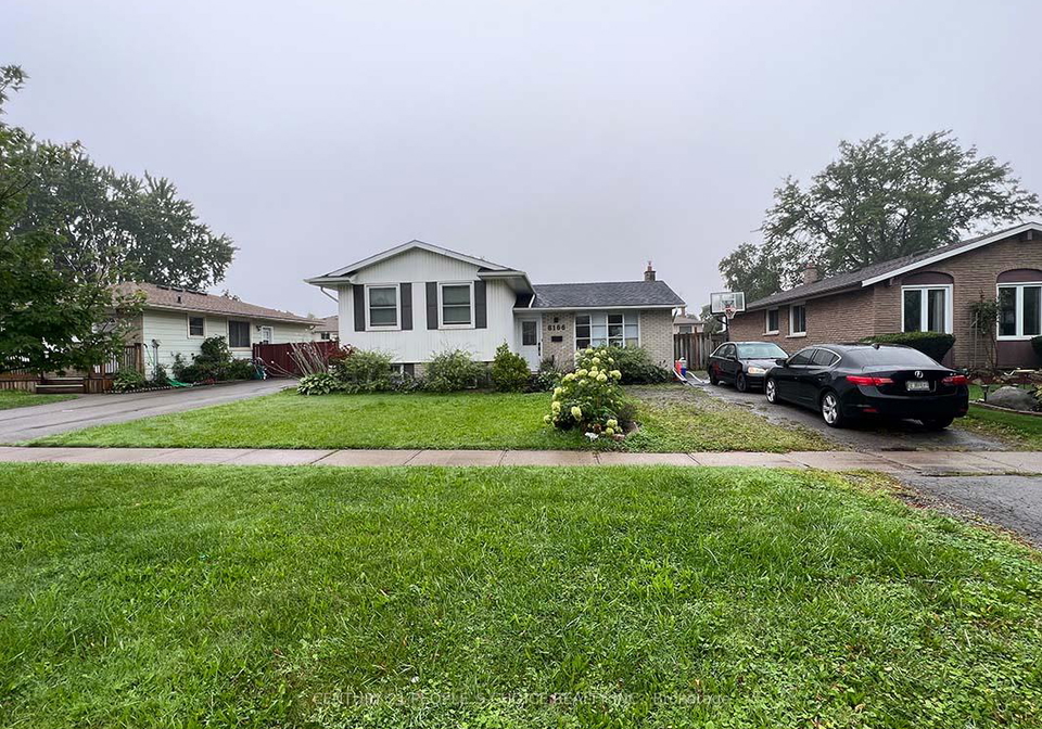 8166-paddock-trail-drive-niagara-falls-ontario-x12538742