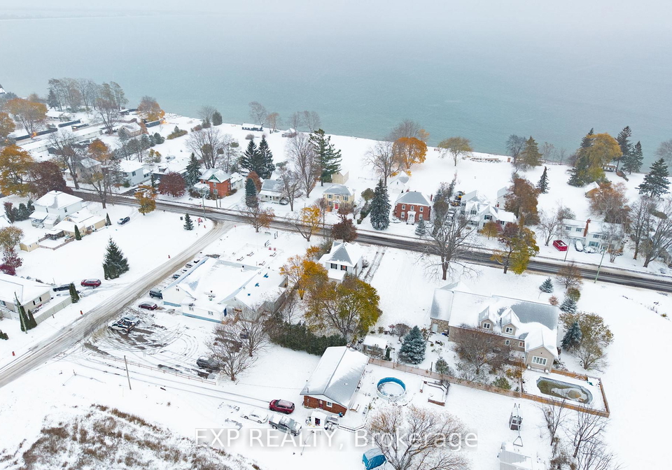 372-main-street-prince-edward-county-ontario-x12538820