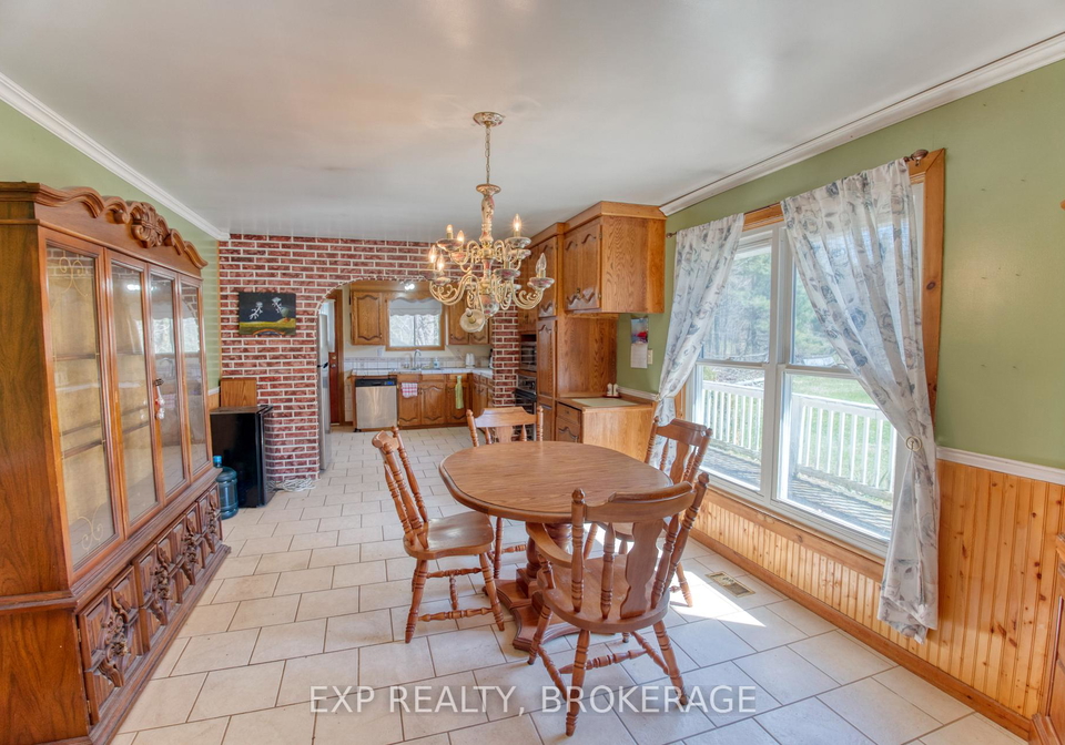 2281-upper-flinton-road-addington-highlands-ontario-x12539574