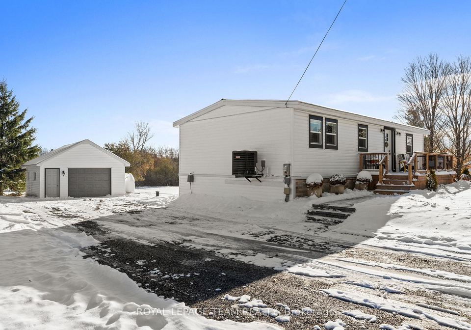 2569-10th-line-beckwith-ontario-x12539892