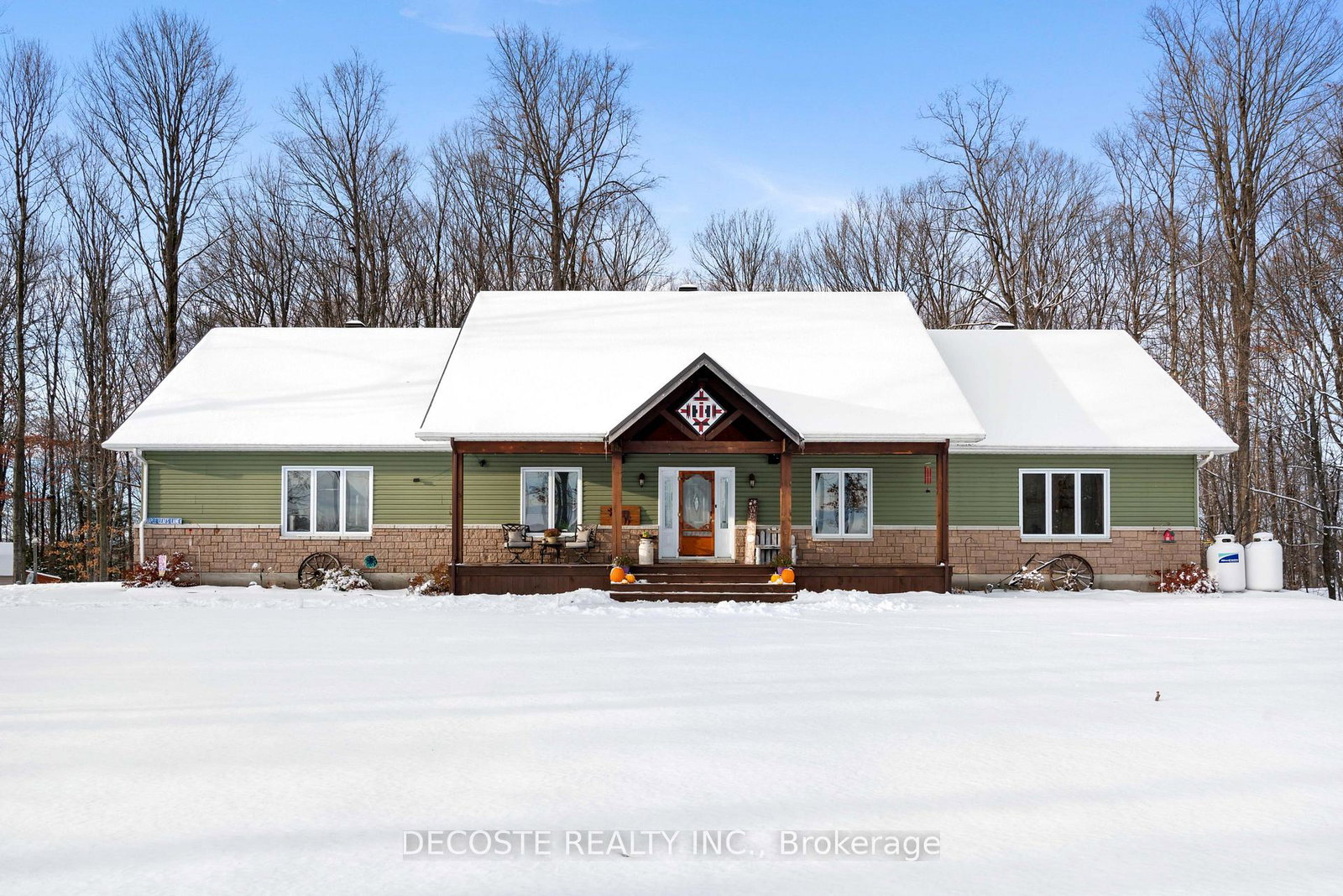 16471-maple-street-e-north-stormont-ontario-x12539922