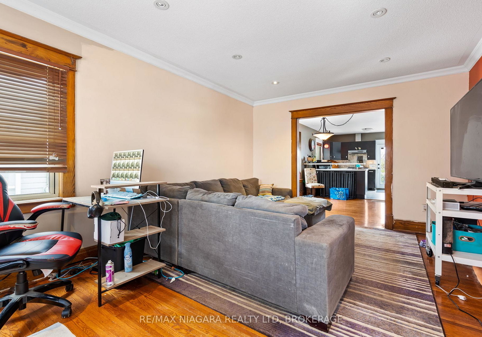 53-marquis-street-st-catharines-ontario-x12540280