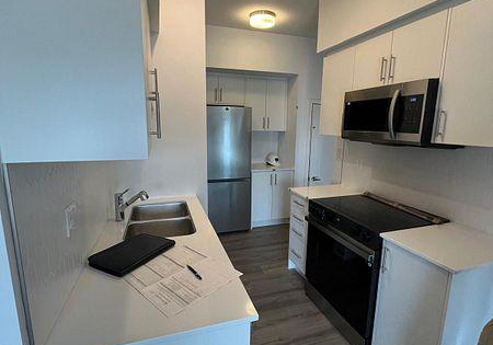 940-st-david-street-n-centre-wellington-ontario-x12540720