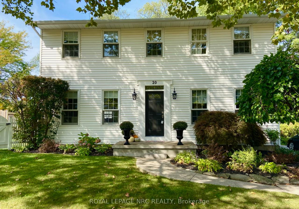 20-dumfries-street-niagara-on-the-lake-ontario-x12540954