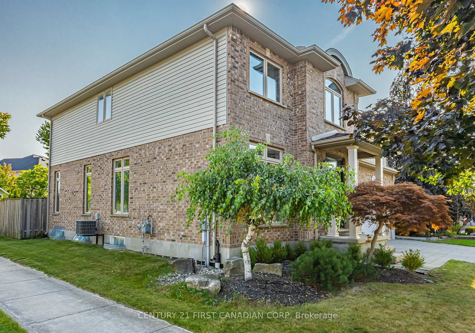 792-redtail-trail-london-north-ontario-x12541056