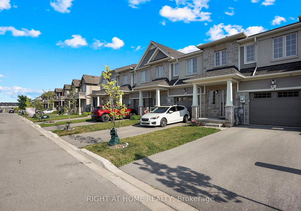 91-beasley-grove-hamilton-ontario-x12541366