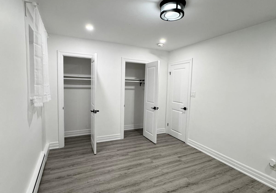 5-applewood-avenue-hamilton-ontario-x12541636