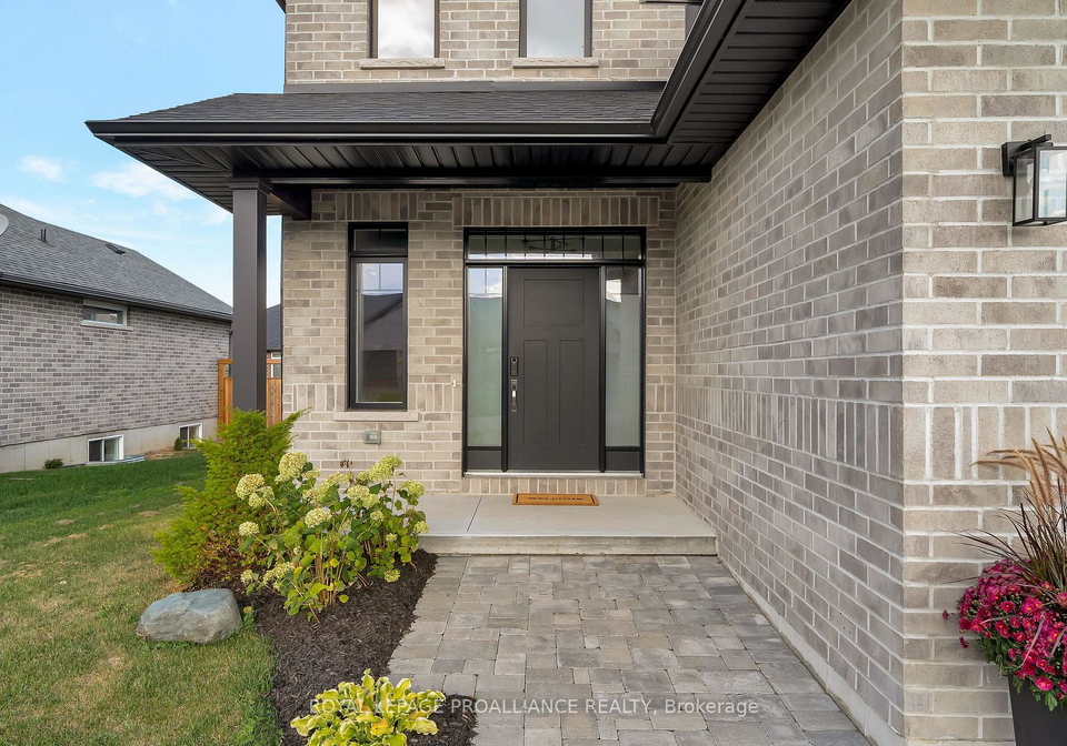 18-raycroft-drive-belleville-ontario-x12541828