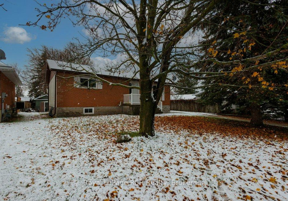 14-bellefield-crescent-wellington-north-ontario-x12542310