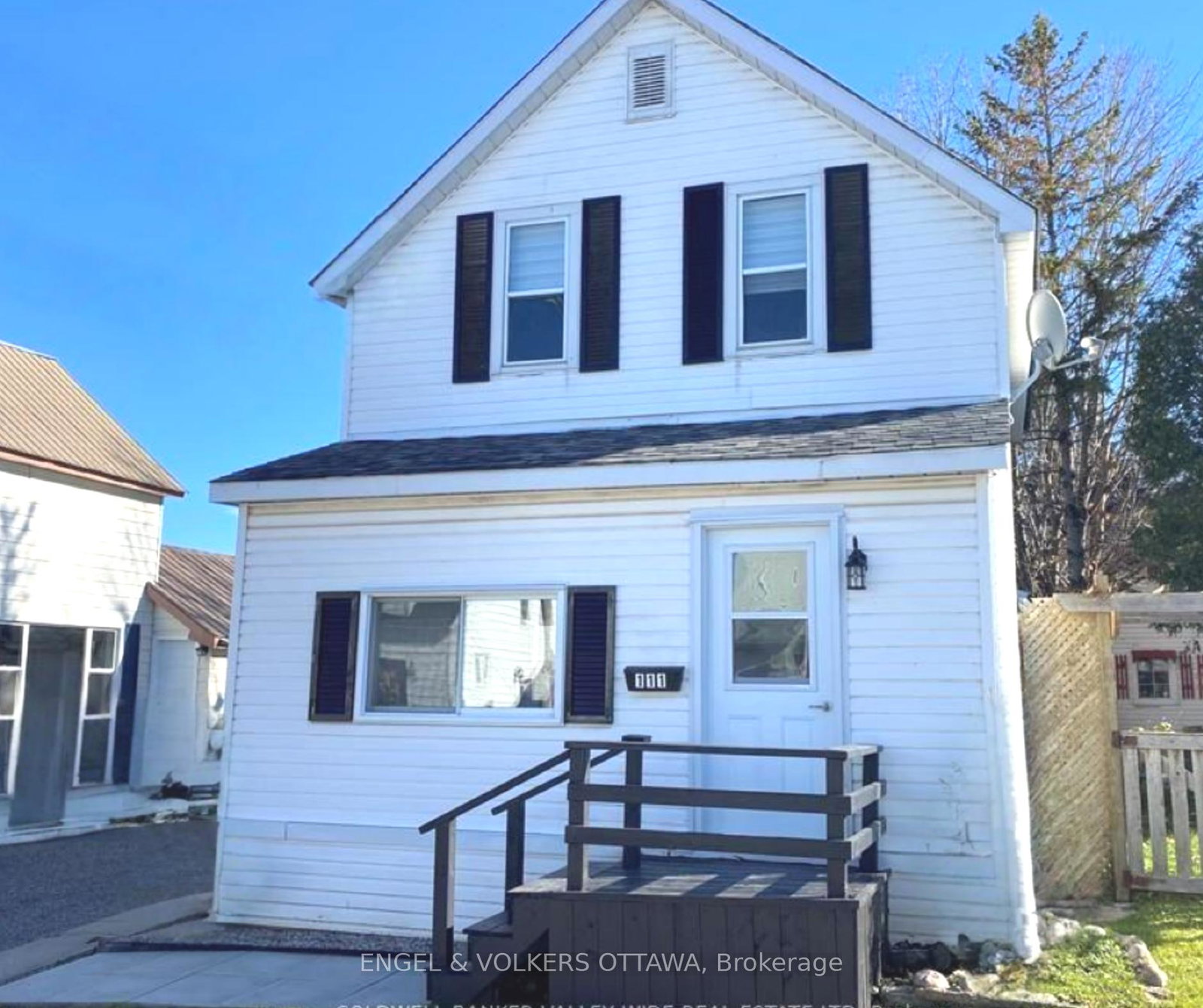 111-russell-street-n-arnprior-ontario-x12542388