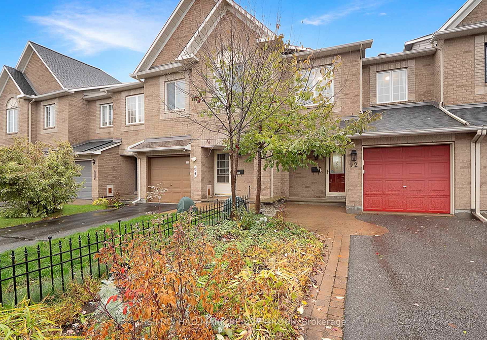 92-southpointe-avenue-ottawa-ontario-x12542566