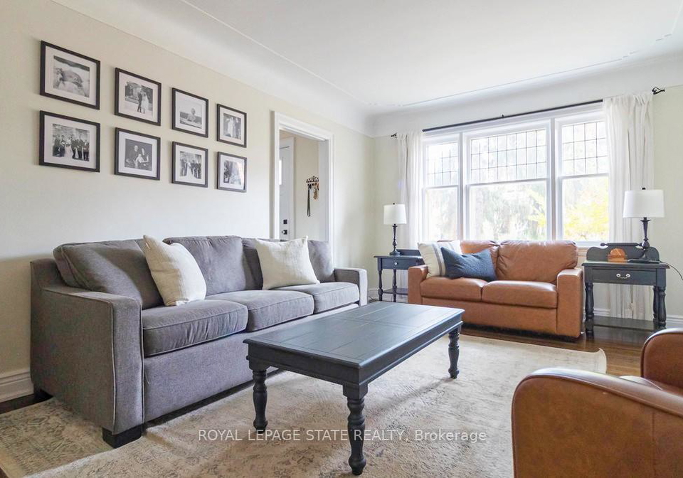 68-bond-street-s-hamilton-ontario-x12542646