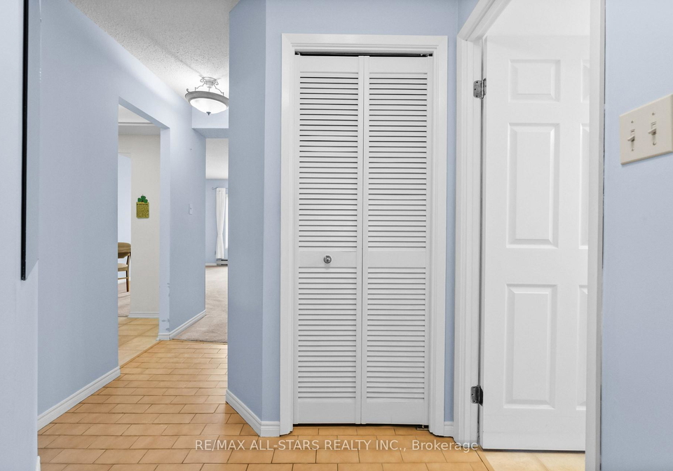 2-heritage-way-kawartha-lakes-ontario-x12542844
