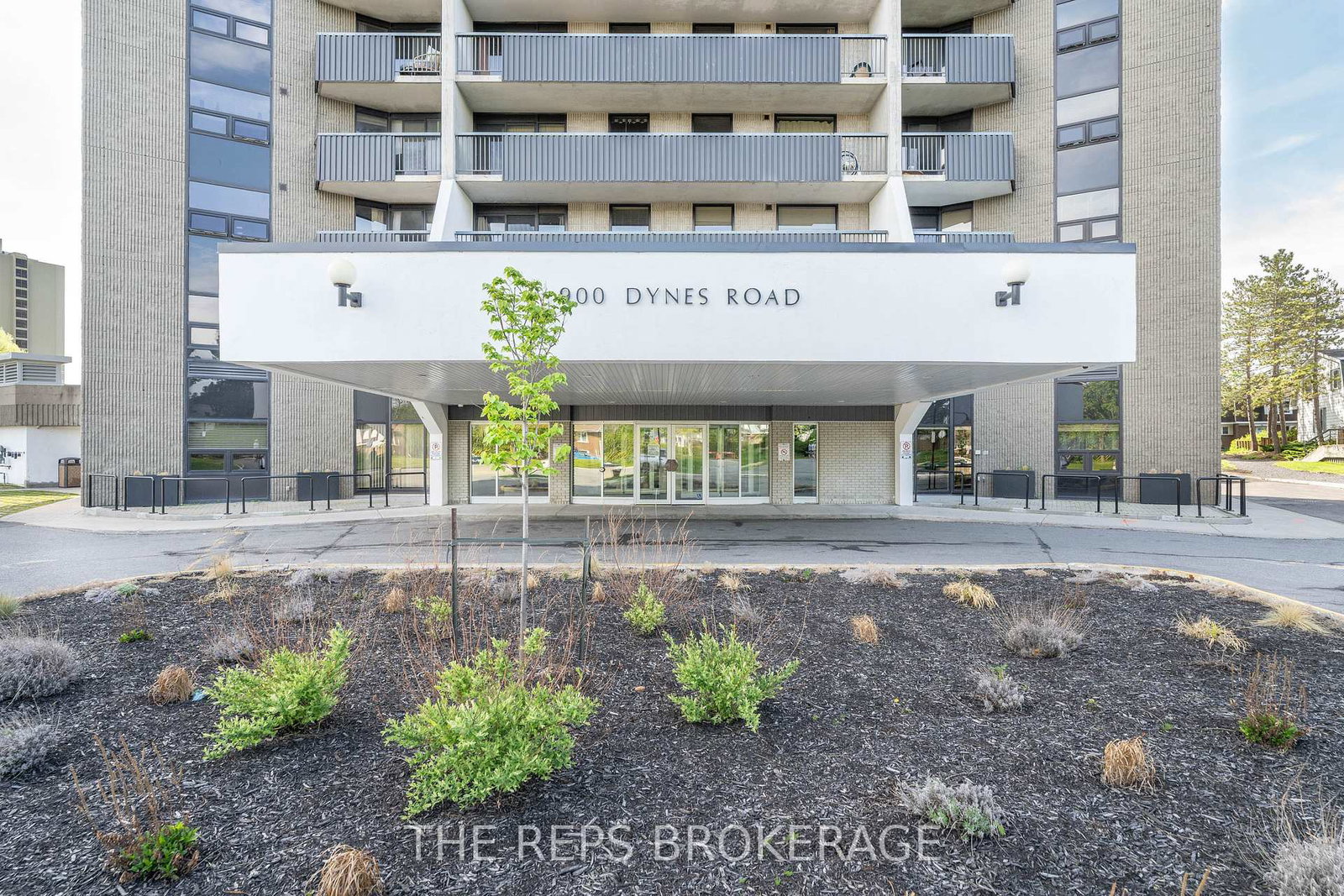 900-dynes-road-mooneys-bay-carleton-heights-and-area-ottawa-ontario-x12542968