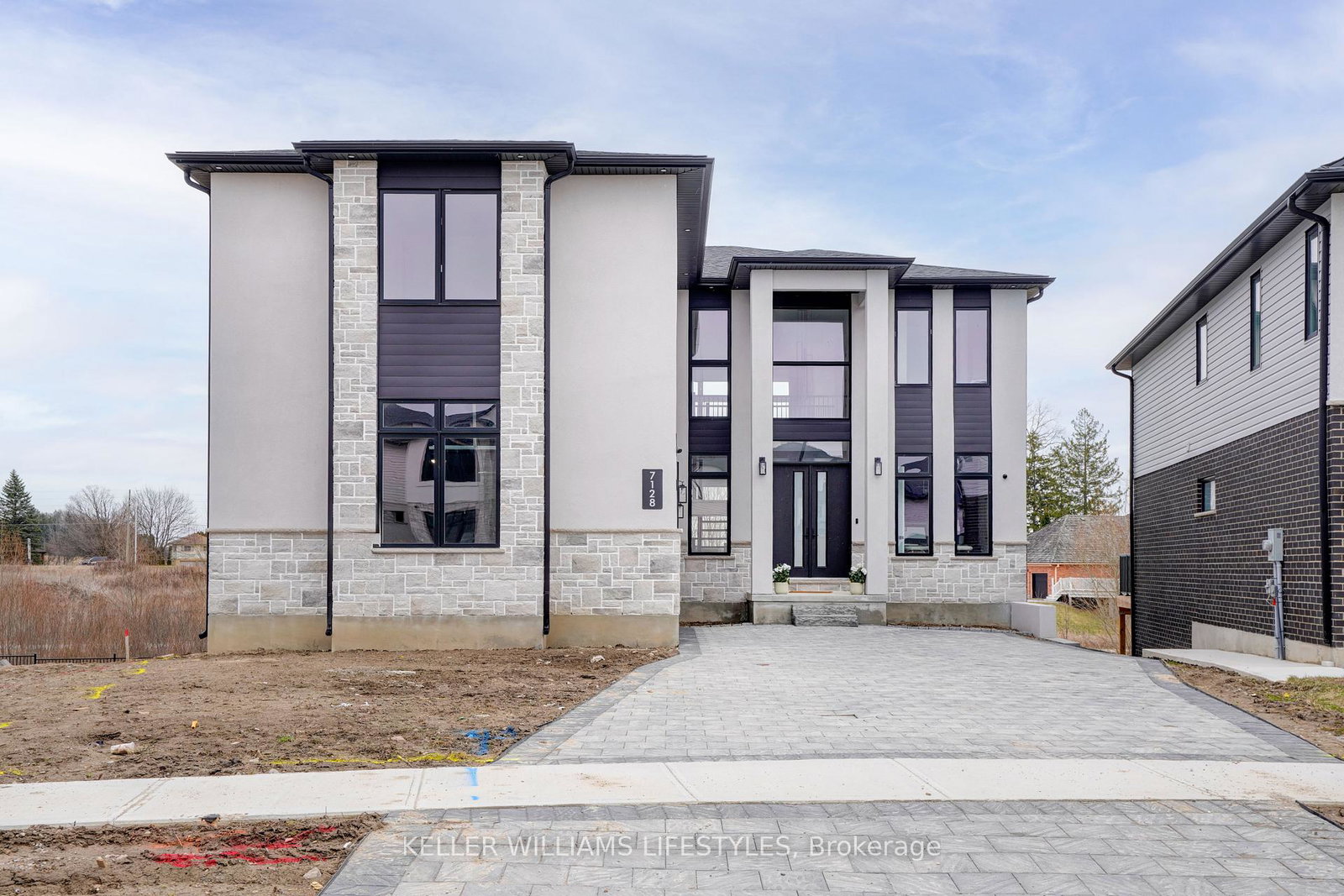 7128-silver-creek-circle-london-south-ontario-x12543400