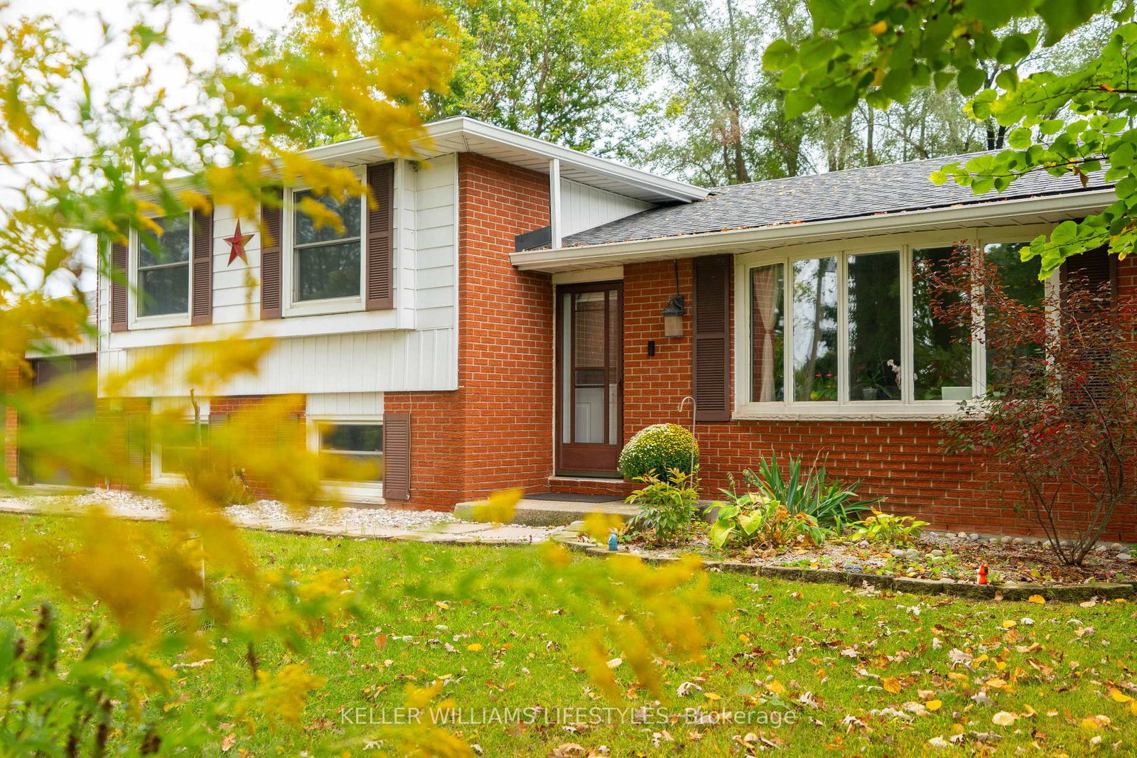 8749-longwoods-road-strathroy-caradoc-ontario-x12543644