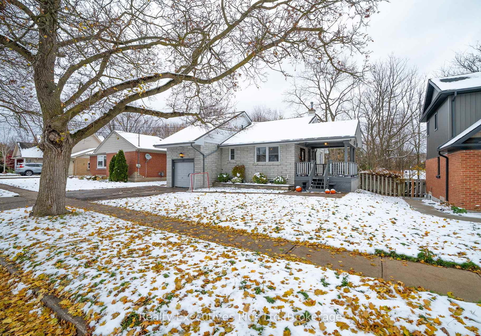 20-summit-crescent-guelph-ontario-x12543660