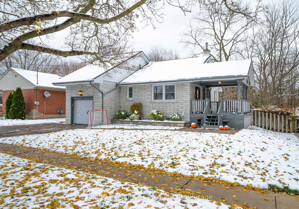 20-summit-crescent-guelph-ontario-x12543660