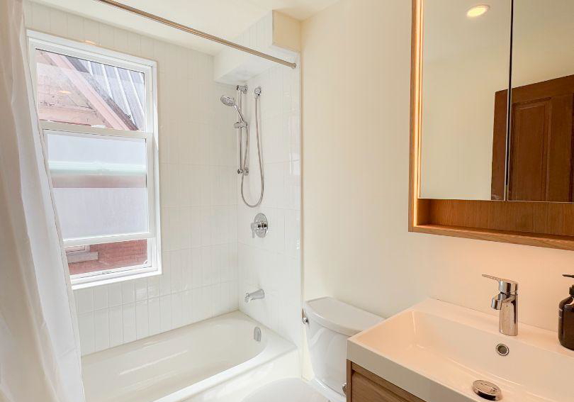 31-pequegnat-avenue-kitchener-ontario-x12544434