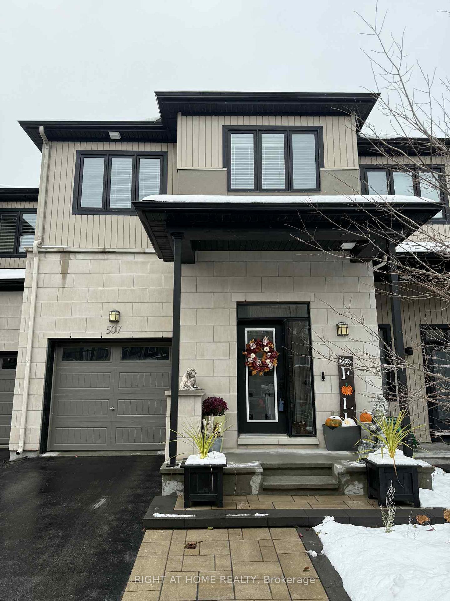 507-radiant-private-kanata-ontario-x12544616
