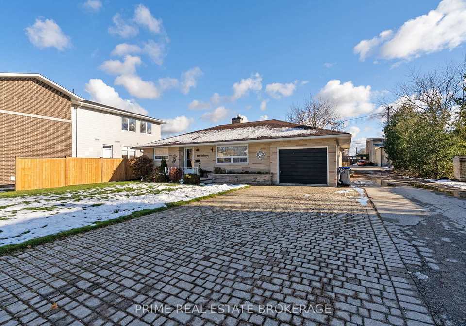 376-william-street-south-huron-ontario-x12545522