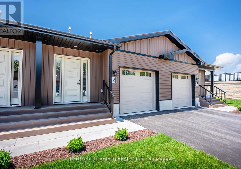 2-mcmurray-court-south-stormont-ontario-x12545728