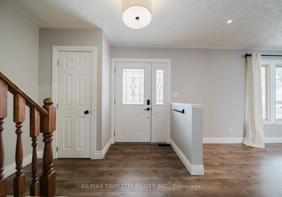 7-campbell-place-wellesley-ontario-x12545786