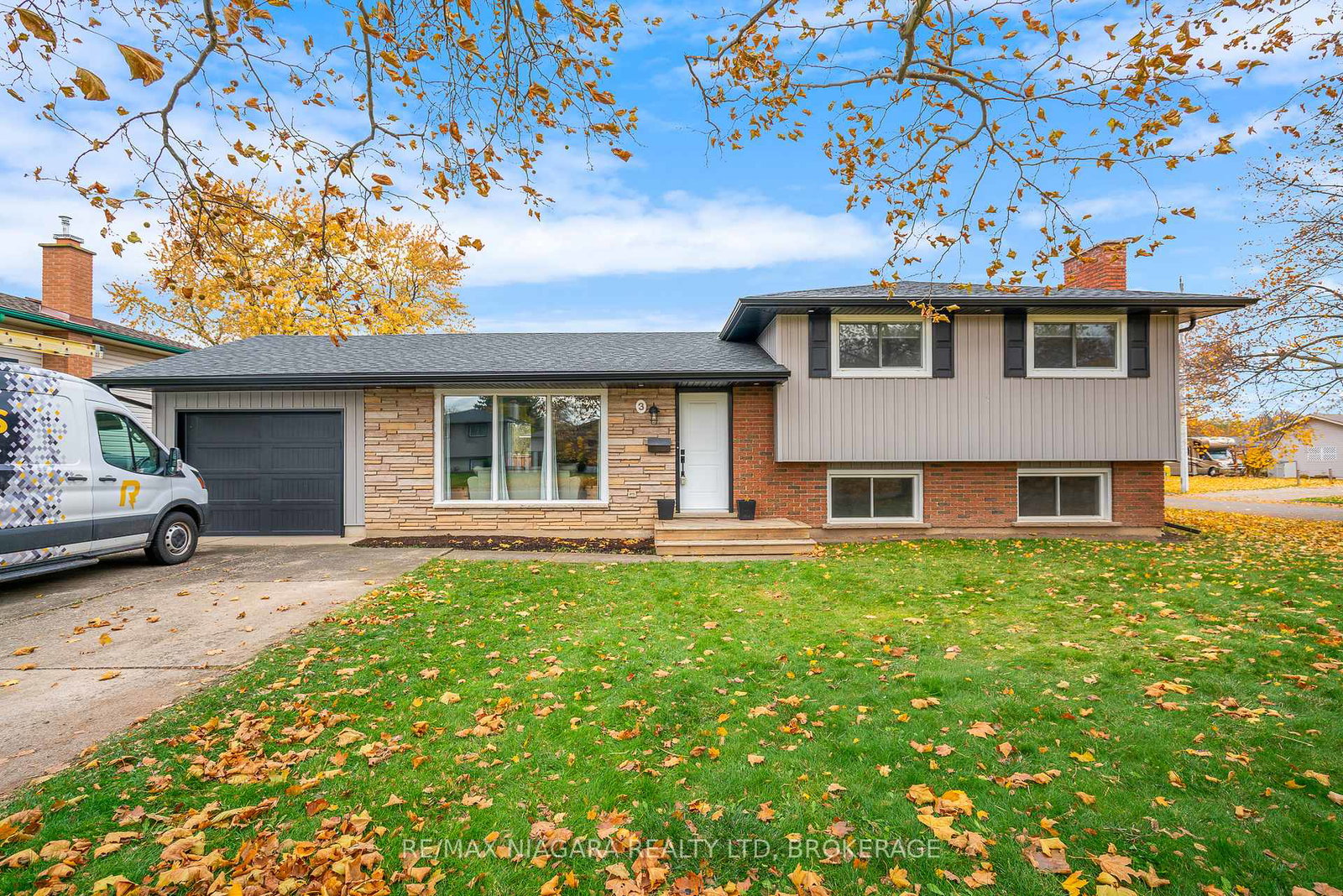 3-florence-street-st-catharines-ontario-x12546058
