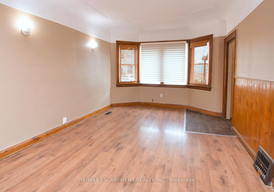 92-gertrude-street-hamilton-ontario-x12546130