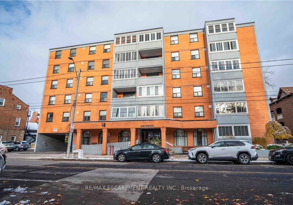 23-main-street-hamilton-ontario-x12546348