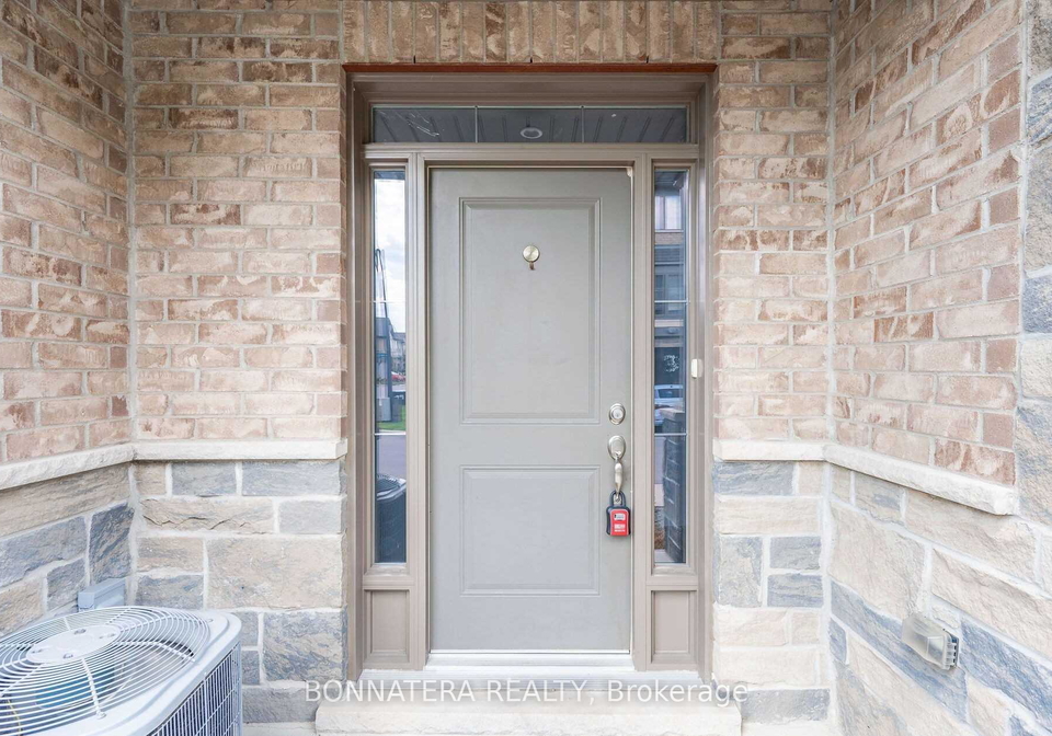 7-lakefront-drive-hamilton-ontario-x12546486