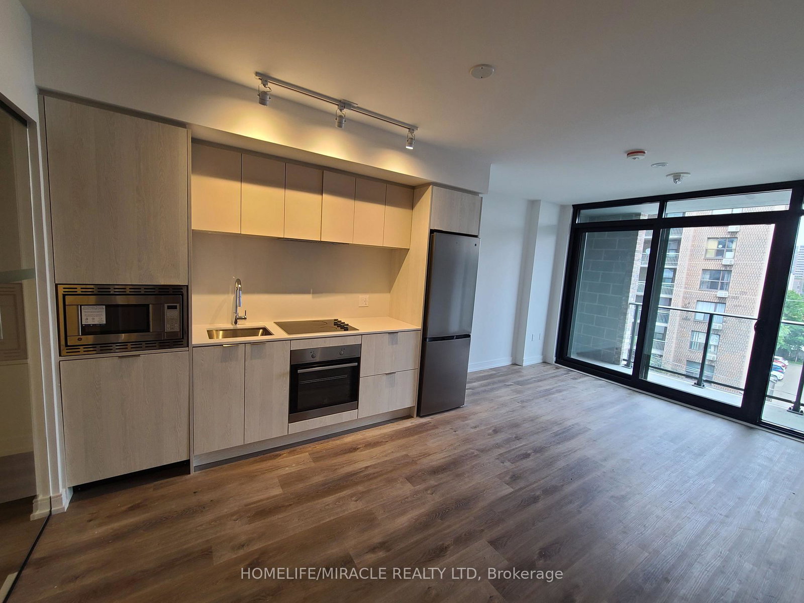 1-jarvis-street-hamilton-ontario-x12547468