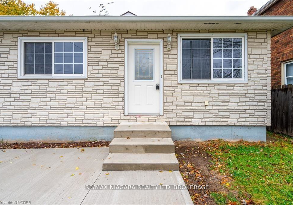 7121-dorchester-road-niagara-falls-ontario-x12547570