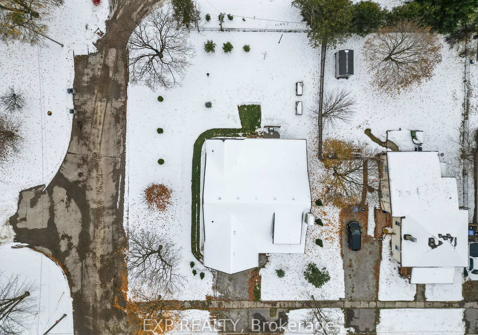 298-john-street-warwick-ontario-x12547722