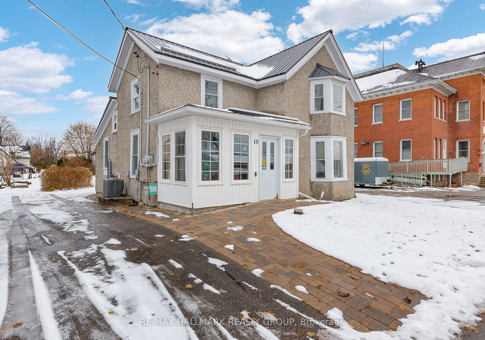 10-wellington-street-e-athens-ontario-x12547884