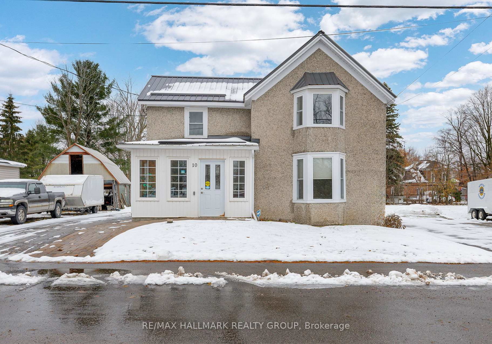10-wellington-street-e-athens-ontario-x12547888